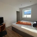 Wanderlust 아파트